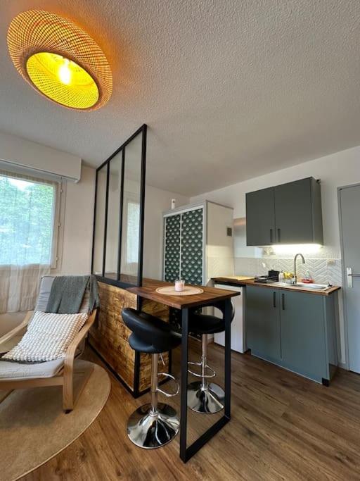 Appart Cosy, Balcon, Parking Cherbourg-en-Cotentin Zewnętrze zdjęcie